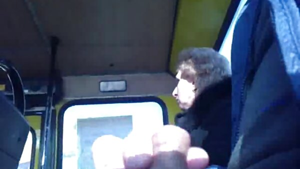 கொலையாளி உடல் சடோமி சுஸுகி மூன்று பேரில் புணர்கிறது